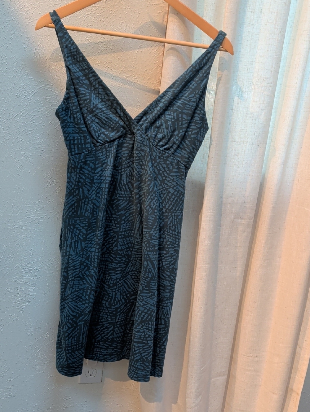 Prana Blue Patterned V-Neck Mini Dress